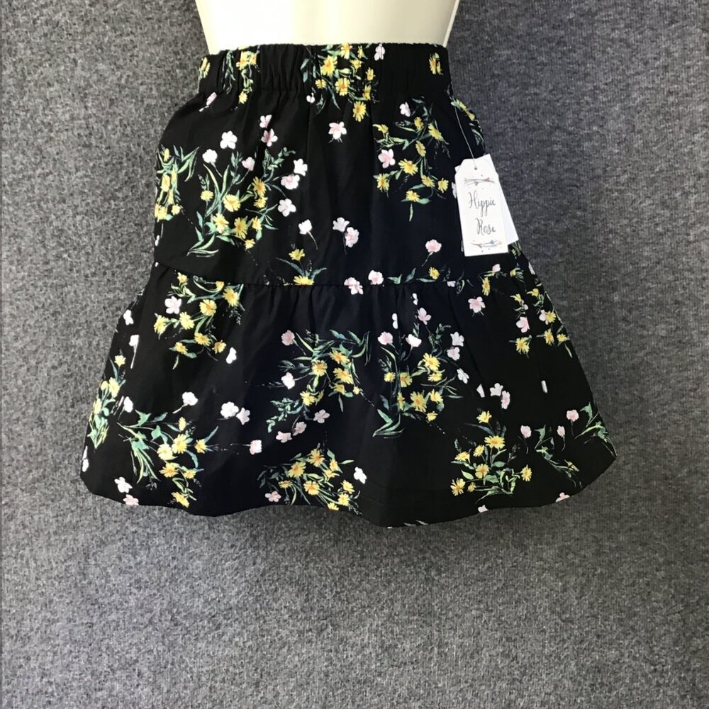 Hippie Rose Black Floral Skirt Sz S NWT